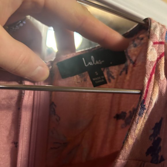 Lulu's dress size small - Picture 3 of 4